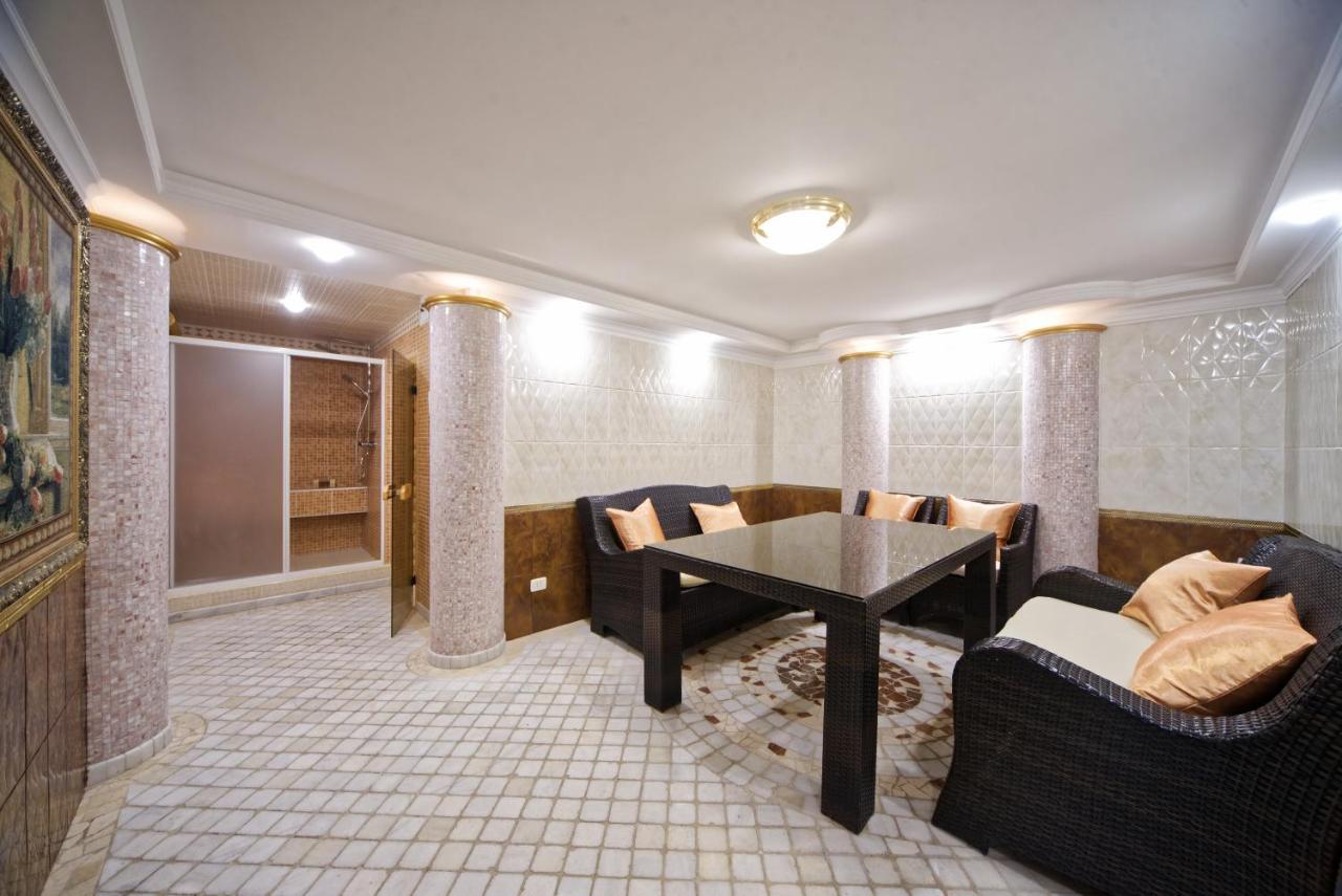 Villa Le Premier - Maestro Odessa Exteriör bild