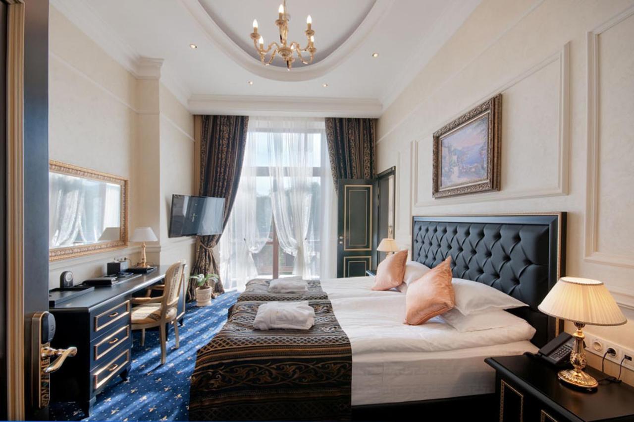 Villa Le Premier - Maestro Odessa Exteriör bild